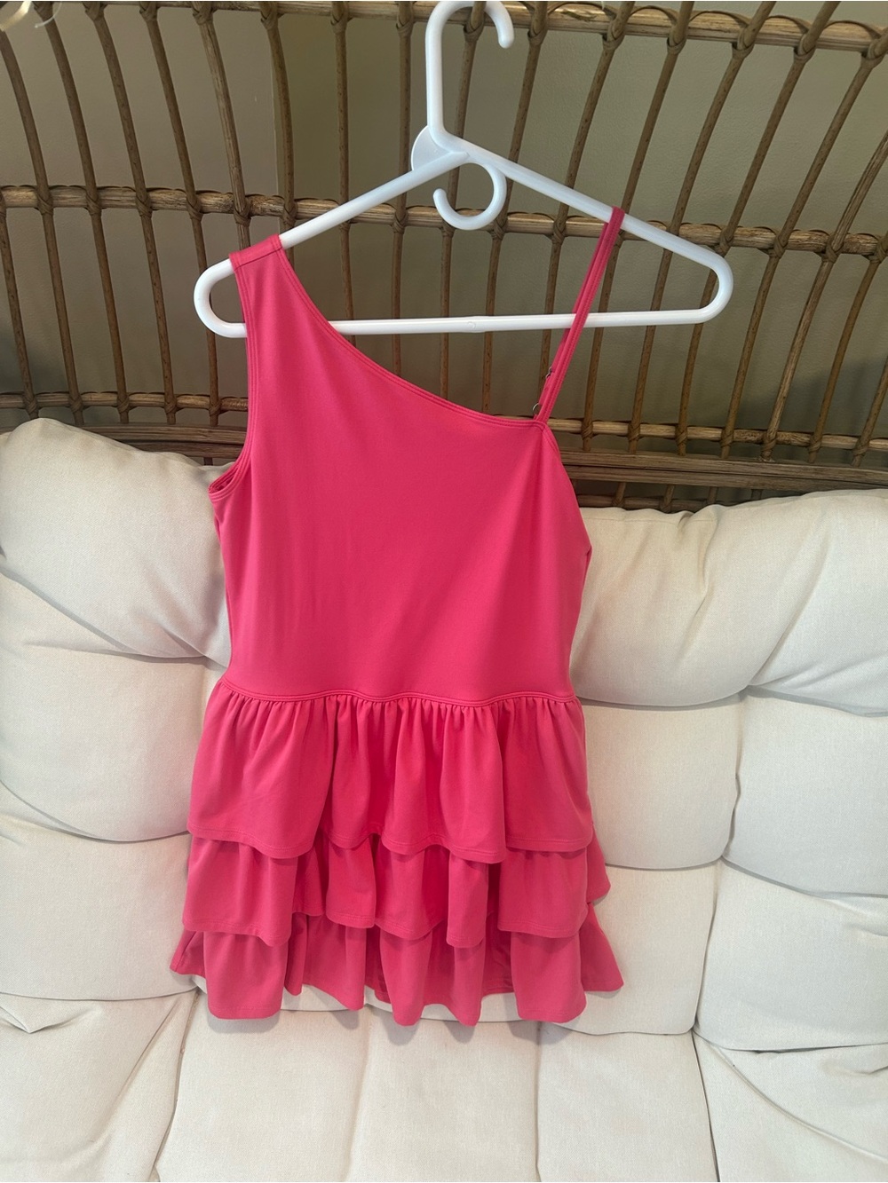 Abercrombie YPB girls 15/16 One-Shoulder Pink Tiered Ruffle Tank Top